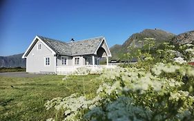 Banpim Beachside Lofoten